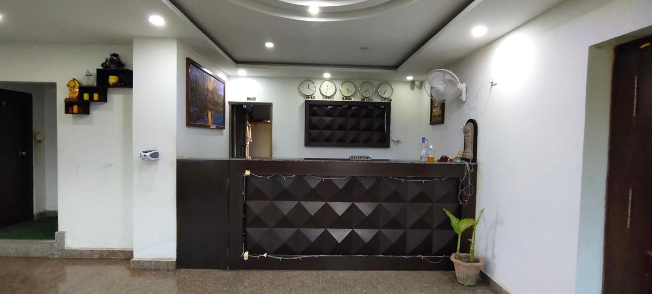 Hotel Aloka Inn Rummindei Εξωτερικό φωτογραφία