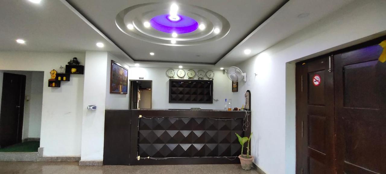 Hotel Aloka Inn Rummindei Εξωτερικό φωτογραφία