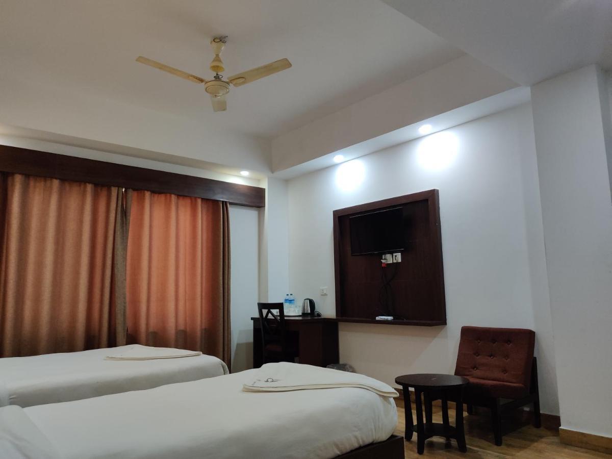 Hotel Aloka Inn Rummindei Εξωτερικό φωτογραφία